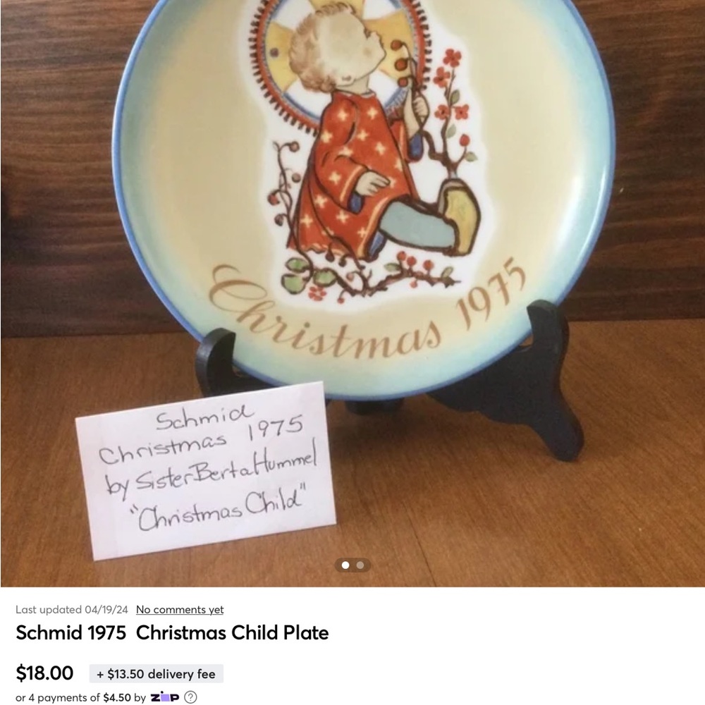 Schmid Christmas Child 1975 plate by Berta Hummel.  Excellent condition.